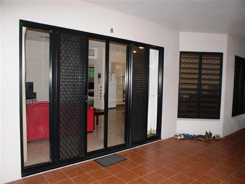 8/56 MARINER Drive, South Mission QLD 4852