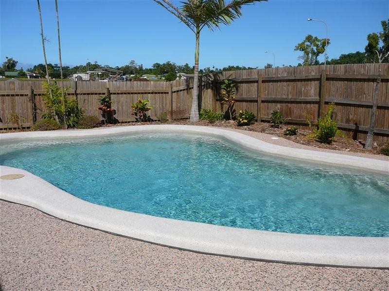 8/56 MARINER Drive, South Mission QLD 4852