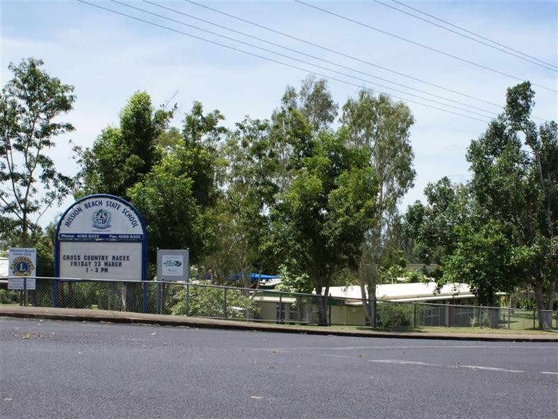Mission Beach QLD 4852