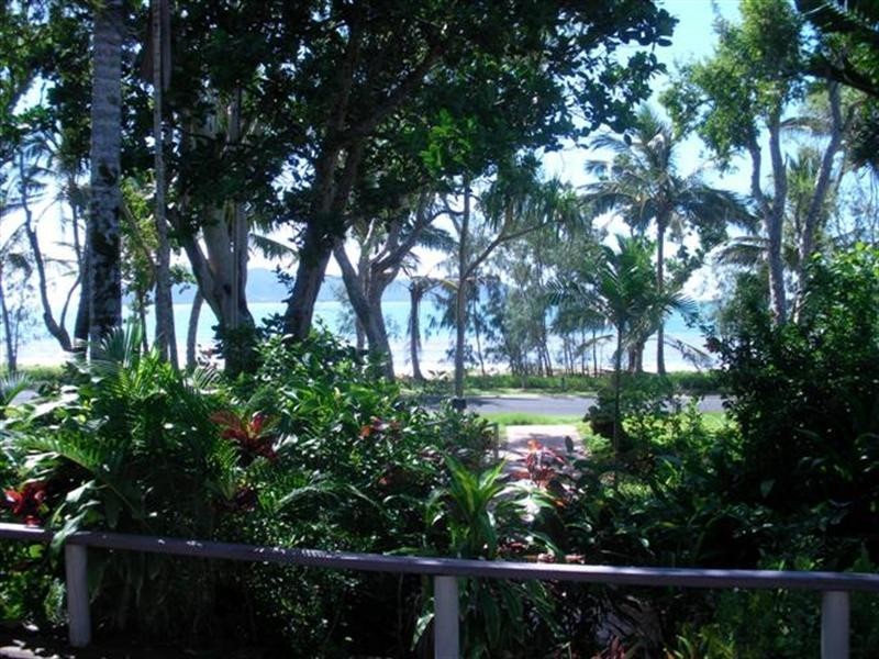 26 Kennedy Esplanade, South Mission QLD 4852