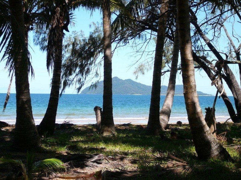 Mission Beach QLD 4852