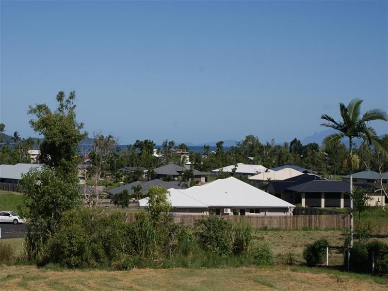 Mission Beach QLD 4852