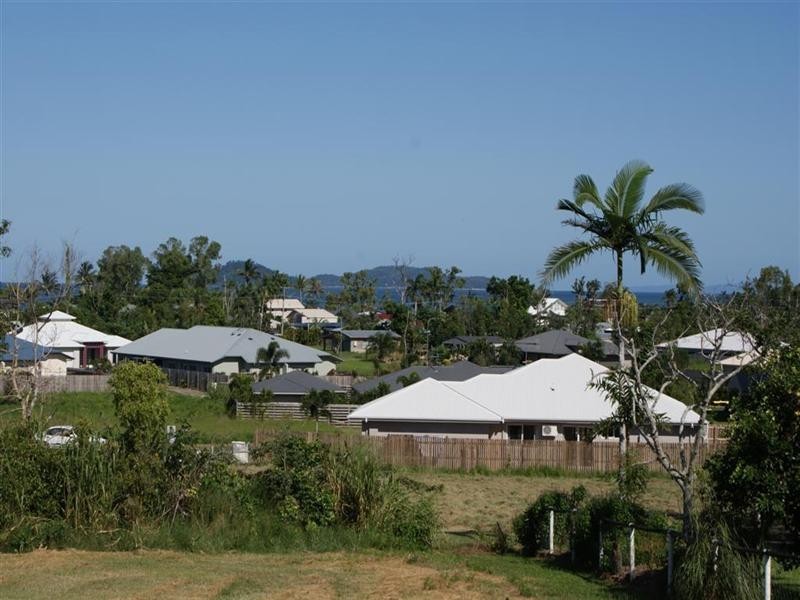 Mission Beach QLD 4852