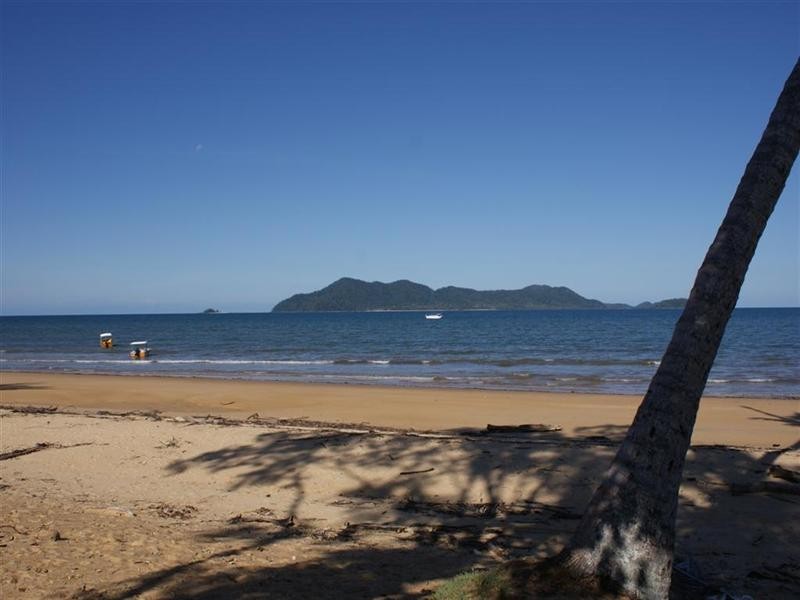 Mission Beach QLD 4852