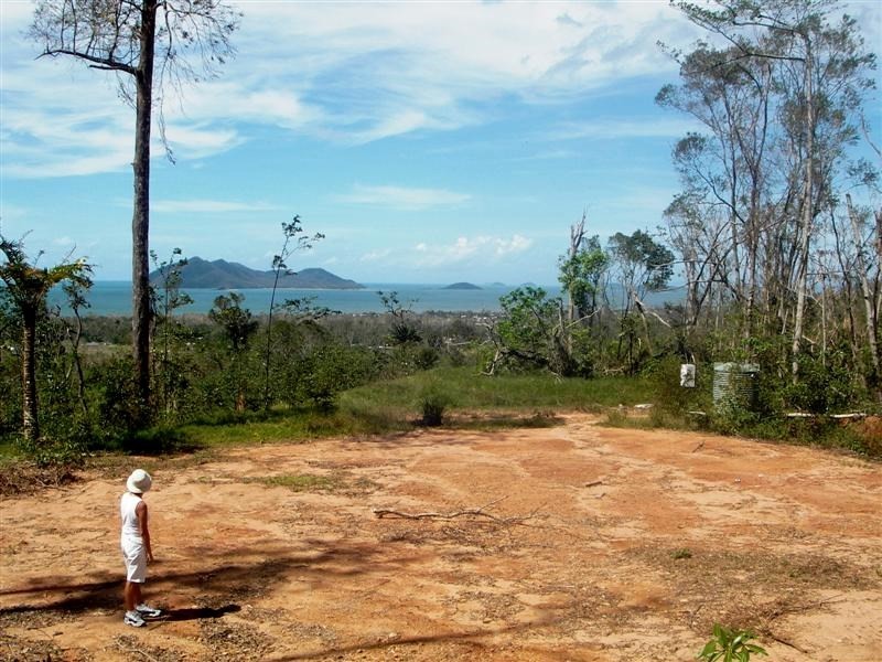 30 MISSION Circle, Wongaling Beach QLD 4852