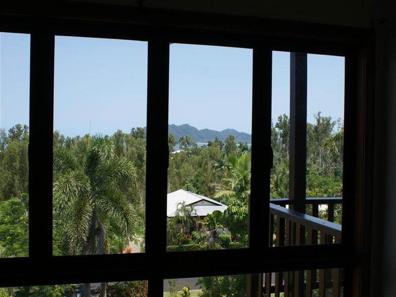 Mission Beach QLD 4852