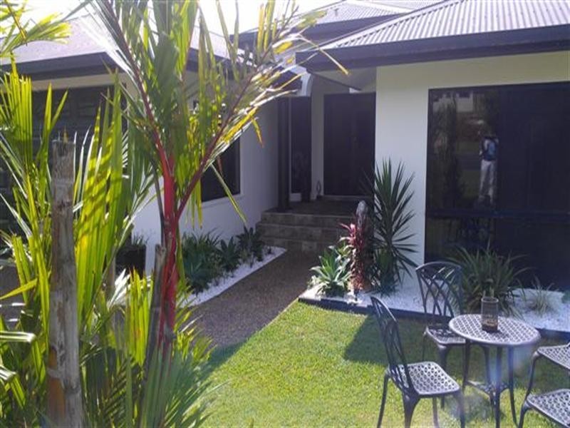 12-14 Jackey Jackey Street, Mission Beach QLD 4852