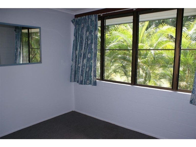 2/20 SEAFARER Street, South Mission QLD 4852