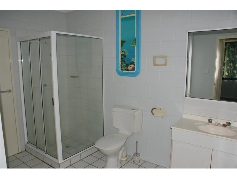 2/20 SEAFARER Street, South Mission QLD 4852