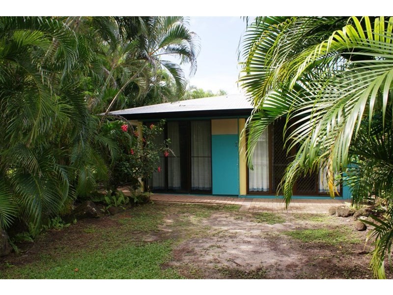 2/20 SEAFARER Street, South Mission QLD 4852