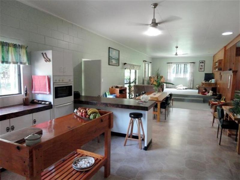 Mission Beach QLD 4852