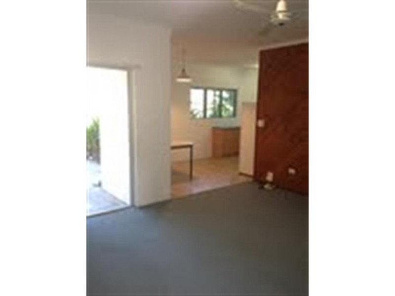 2/67 Seafarer Street, South Mission QLD 4852