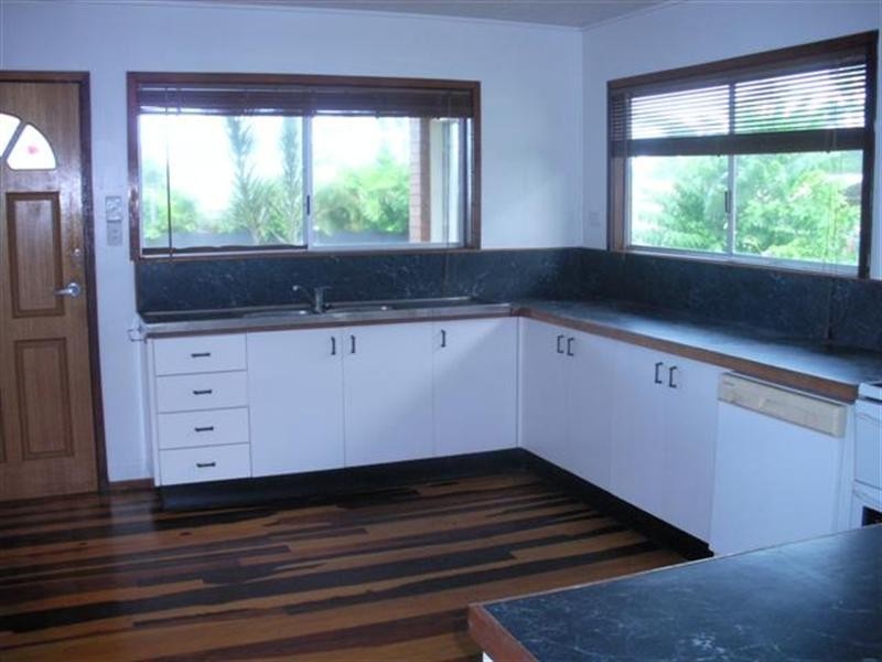 15 Porter Promenade, Mission Beach QLD 4852