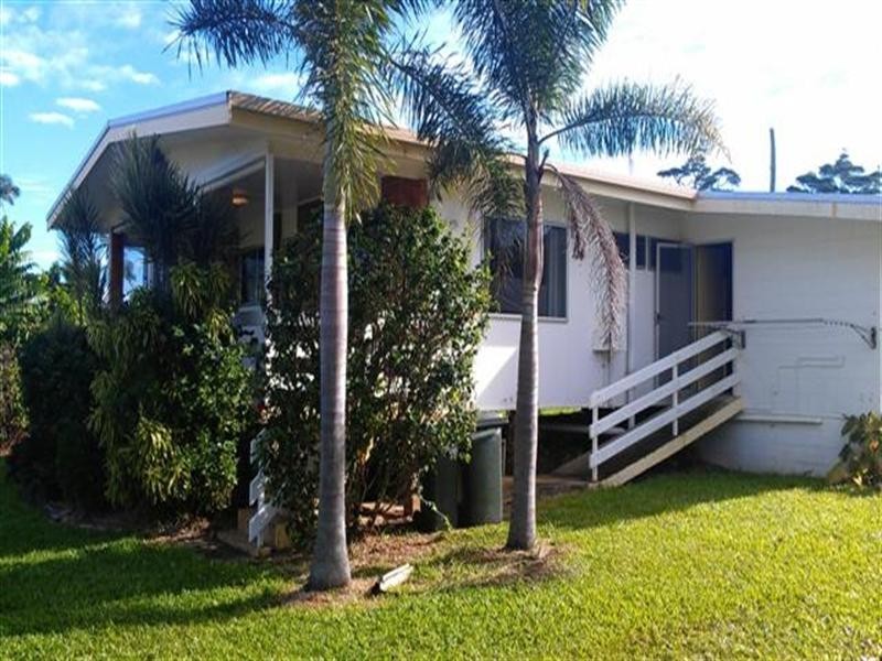 15 Porter Promenade, Mission Beach QLD 4852