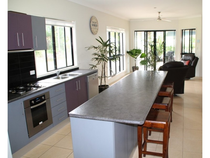 26 Southward Street, Mission Beach QLD 4852