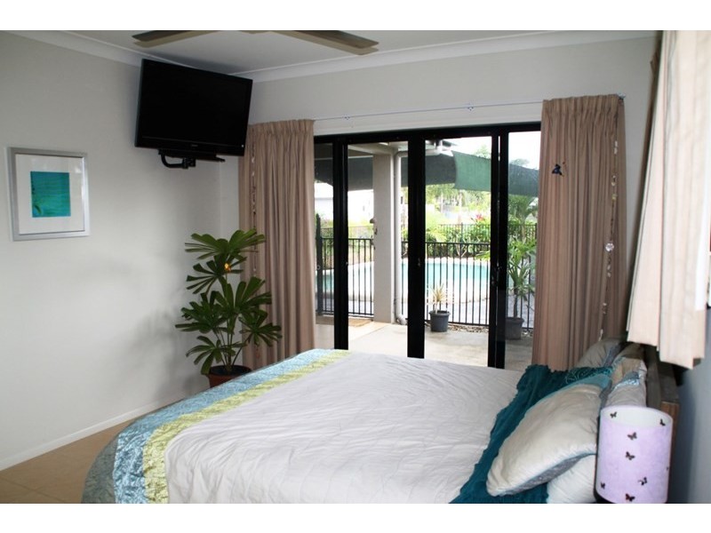 26 Southward Street, Mission Beach QLD 4852