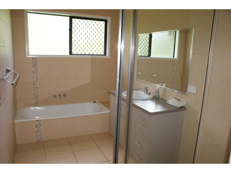 26 Southward Street, Mission Beach QLD 4852