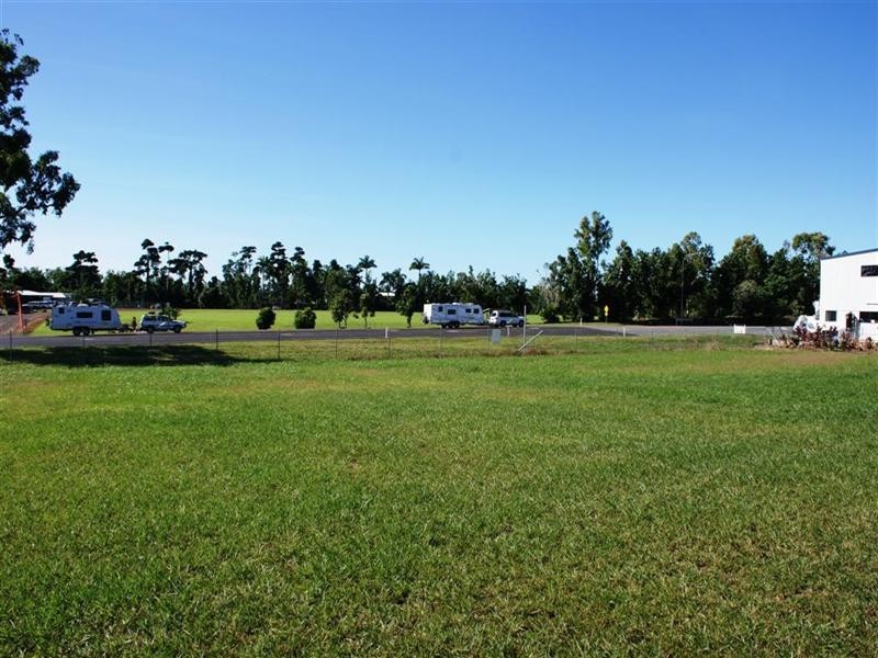 4 SHEPHERD Close, Mission Beach QLD 4852