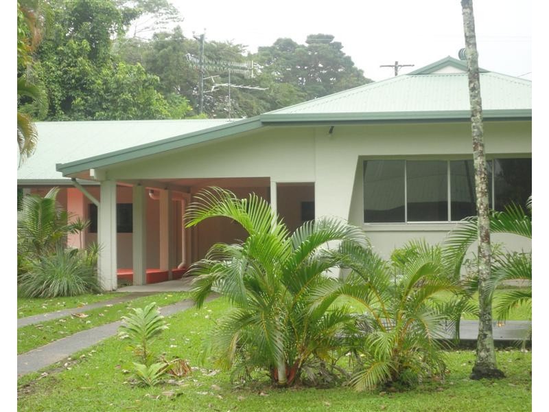 25 Porter Promenade, Mission Beach QLD 4852