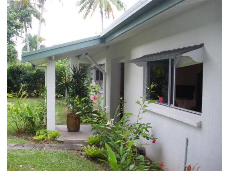 25 Porter Promenade, Mission Beach QLD 4852