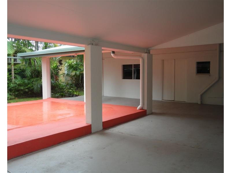 25 Porter Promenade, Mission Beach QLD 4852