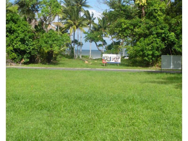 27 Porter Promenade, Mission Beach QLD 4852