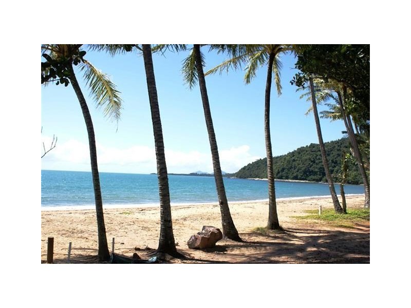 26 Webb Court, Bingil Bay QLD 4852