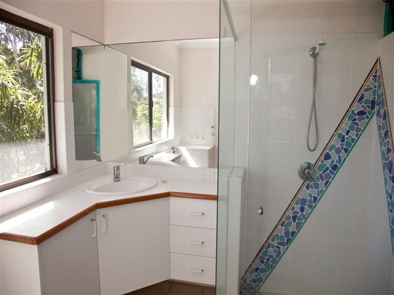 14 KODA Street, Mission Beach QLD 4852