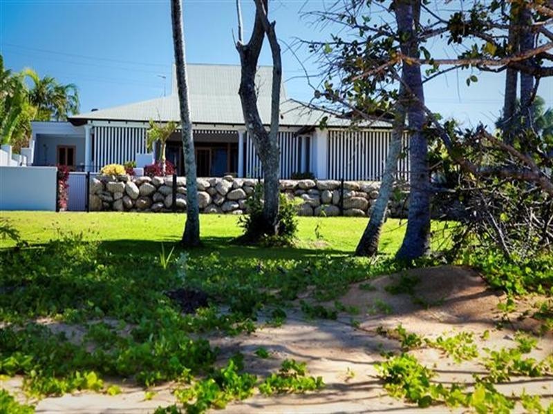 Mission Beach QLD 4852