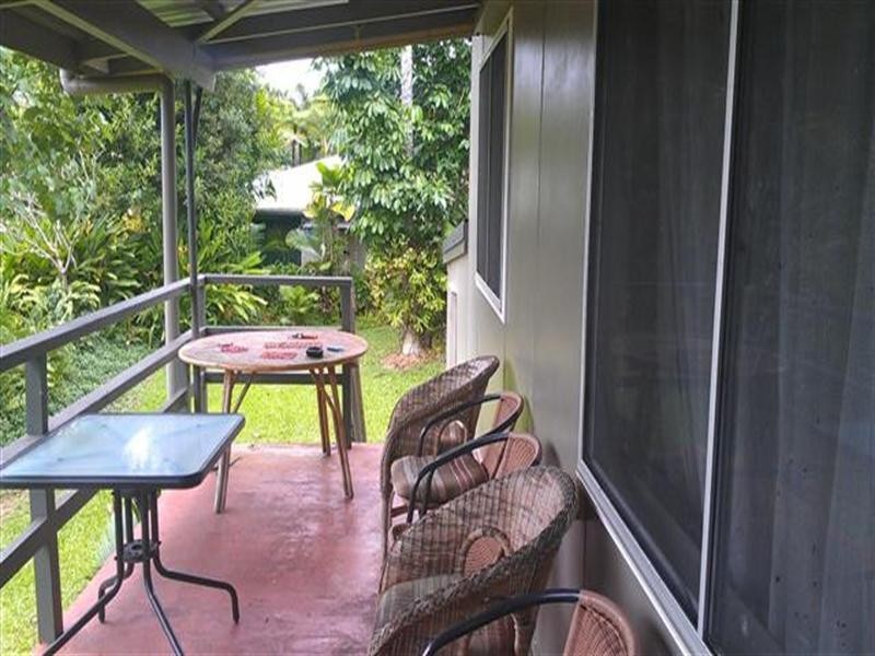 11 Endeavour Avenue, Mission Beach QLD 4852