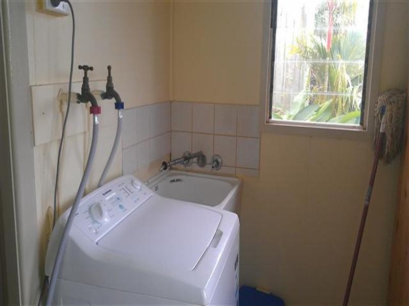 11 Endeavour Avenue, Mission Beach QLD 4852