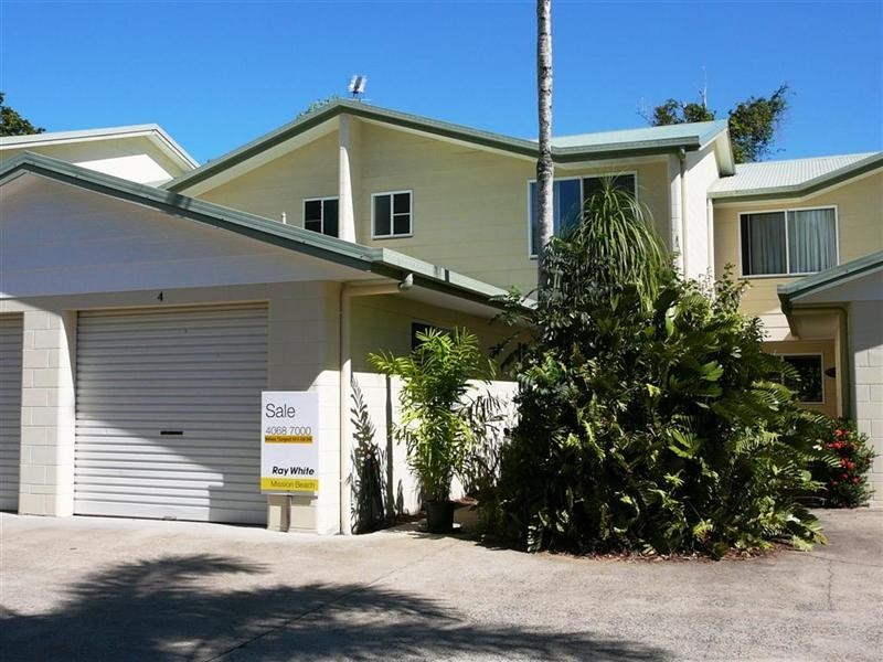 Mission Beach QLD 4852