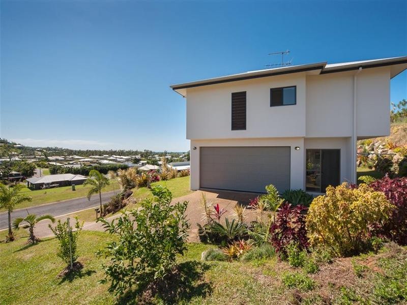 Mission Beach QLD 4852