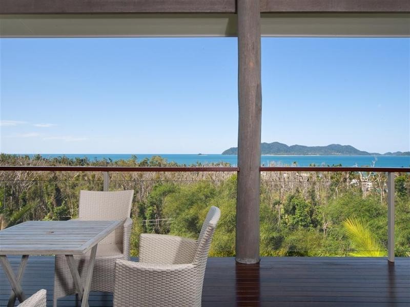 Mission Beach QLD 4852