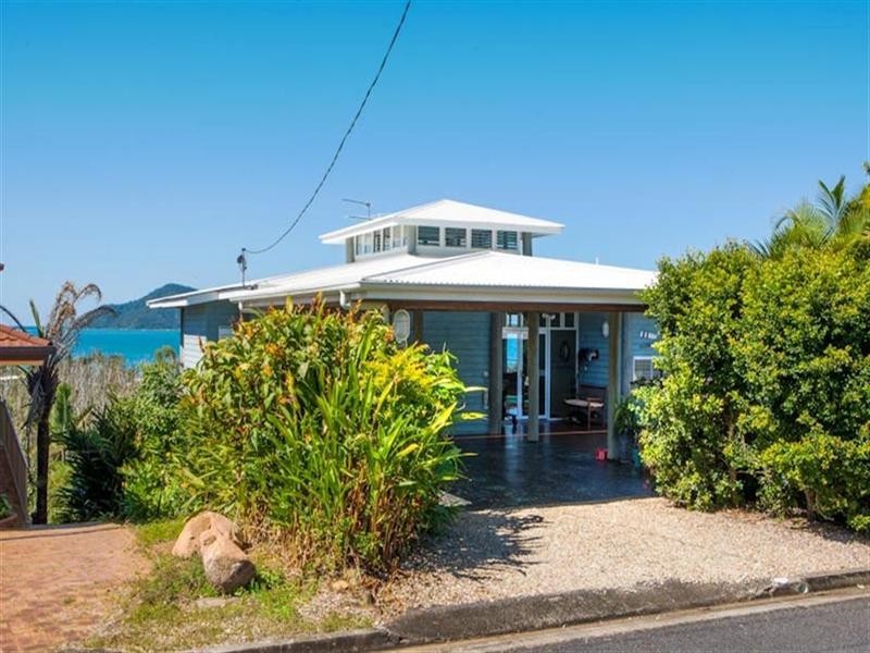 Mission Beach QLD 4852