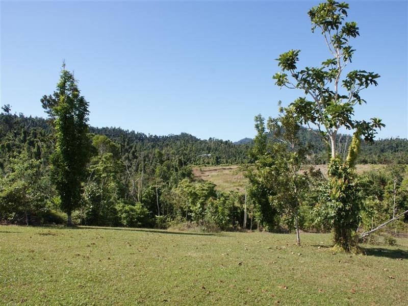 Mission Beach QLD 4852