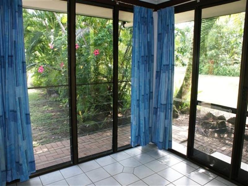 2/20 Seafarer Street, South Mission QLD 4852