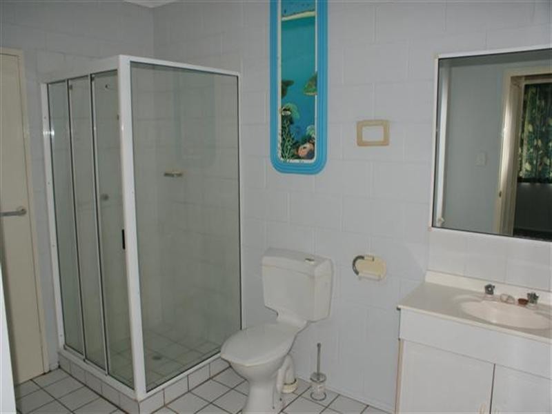 2/20 Seafarer Street, South Mission QLD 4852