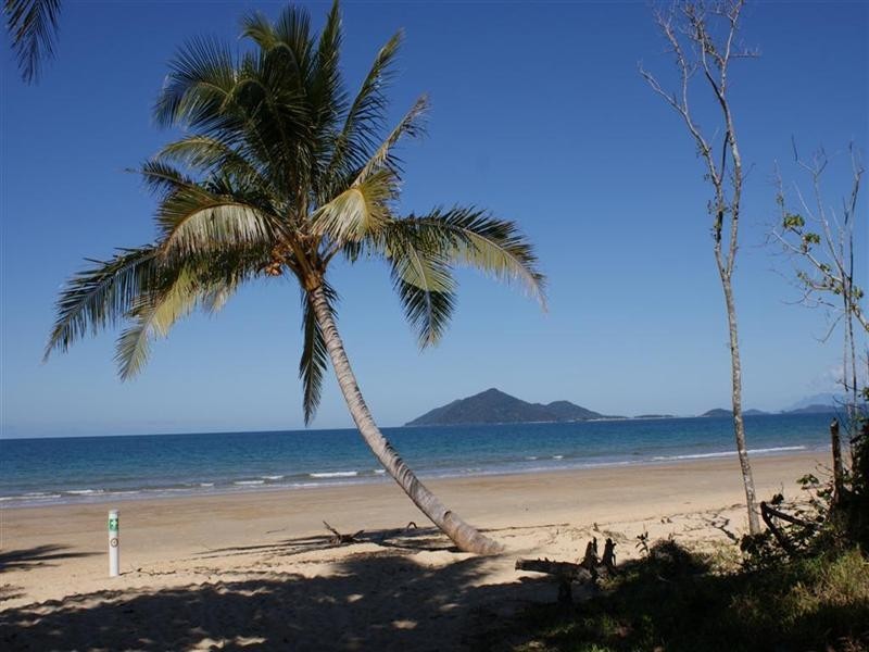 Mission Beach QLD 4852