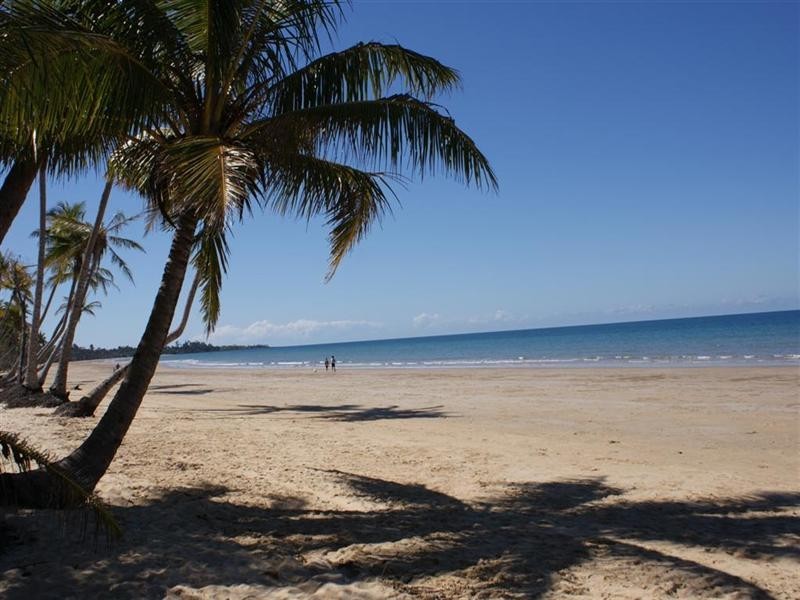 Mission Beach QLD 4852