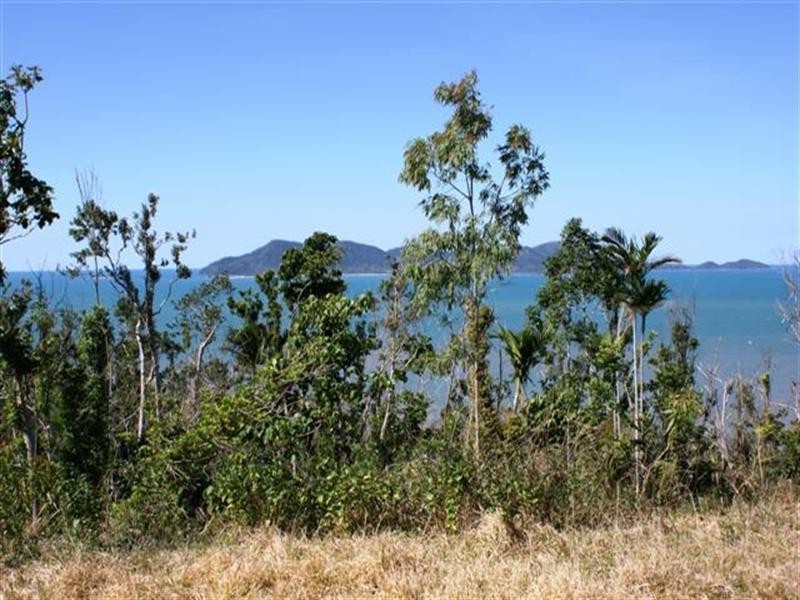 Mission Beach QLD 4852