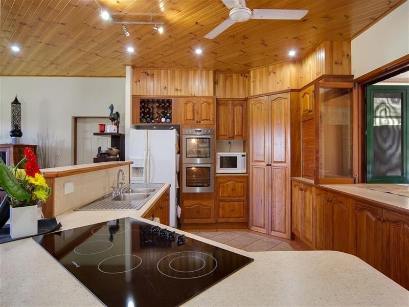 76 KEIR Road, Tully QLD 4854