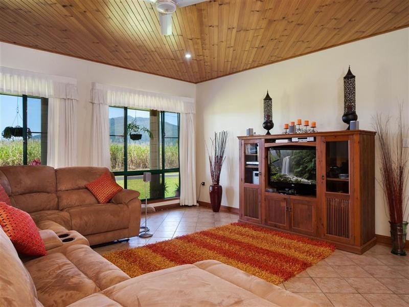 76 KEIR Road, Tully QLD 4854