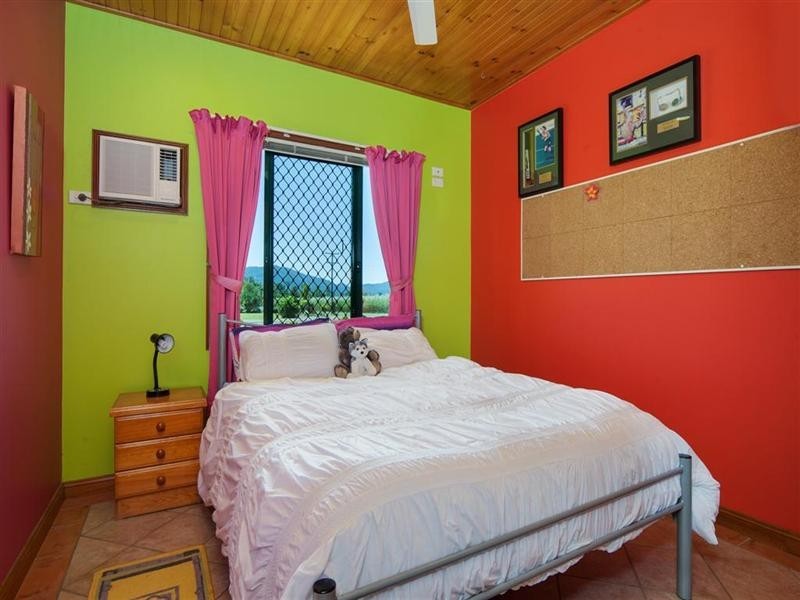 76 KEIR Road, Tully QLD 4854