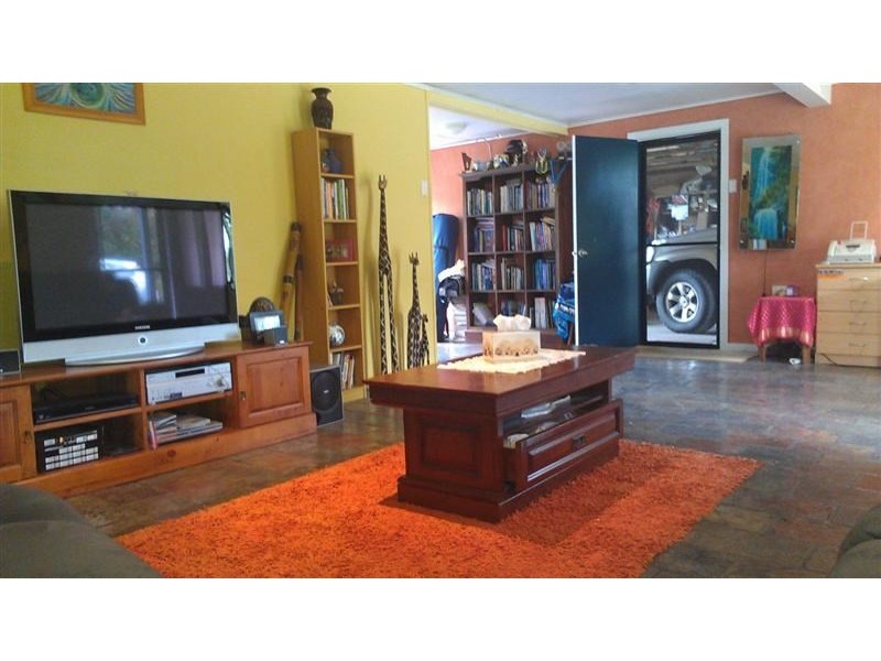 44 Dargin Road, Maria Creeks QLD 4855