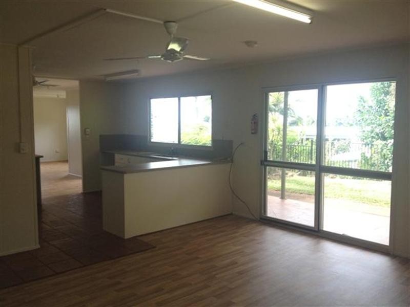 46 Cutten Street, Bingil Bay QLD 4852