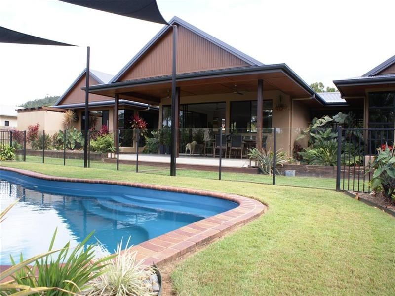 Mission Beach QLD 4852