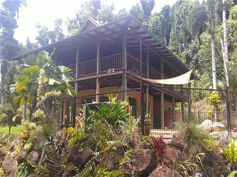 436 Bingil Bay Road, Mission Beach QLD 4852