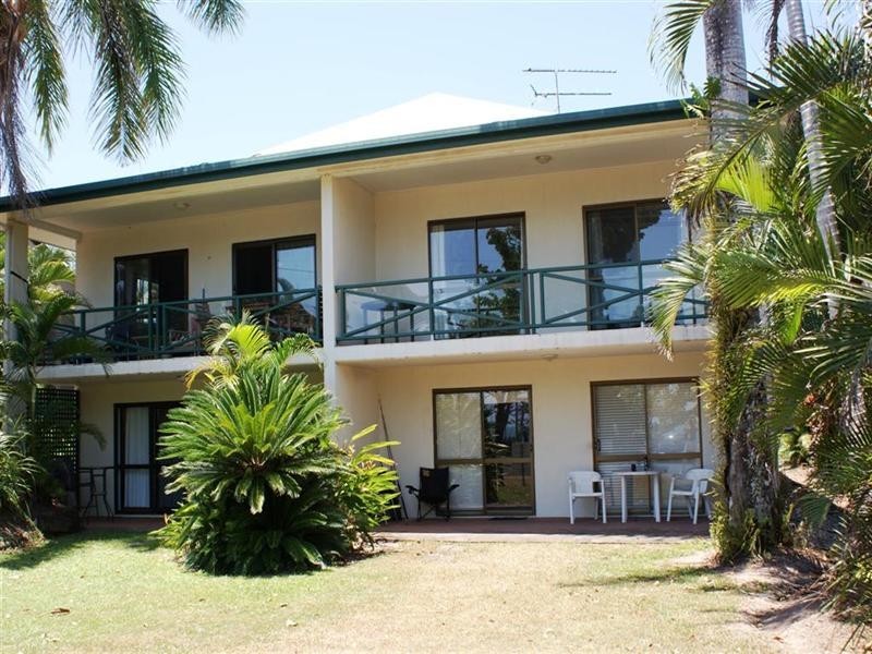 Mission Beach QLD 4852