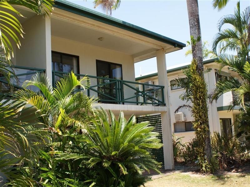 Mission Beach QLD 4852